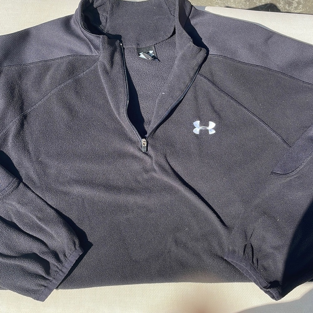 Under armor black fleece jacket